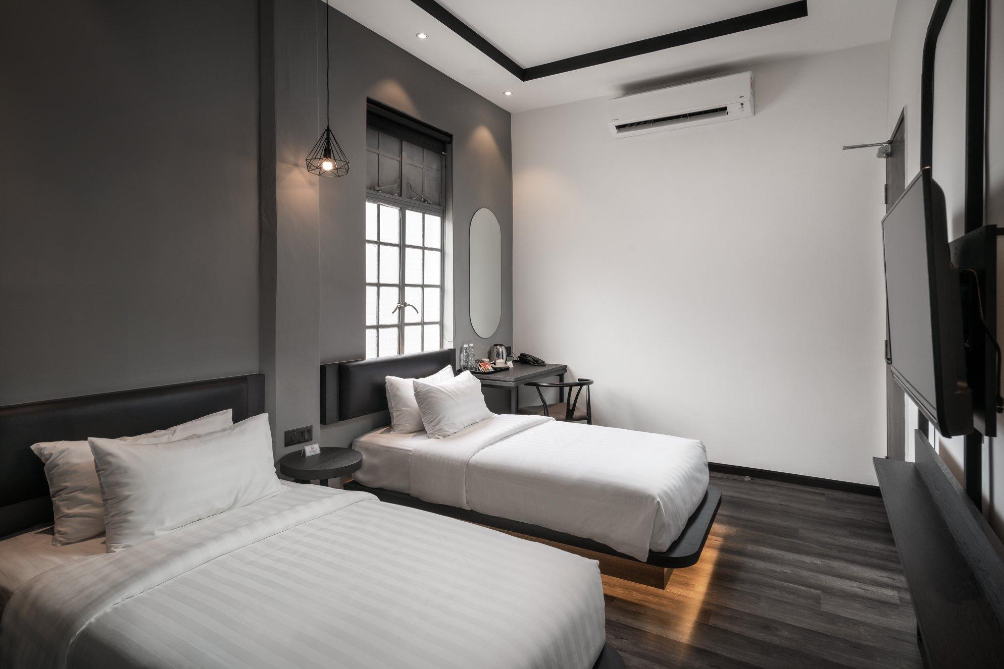 Modern Hotel Georgetown Bagian luar foto