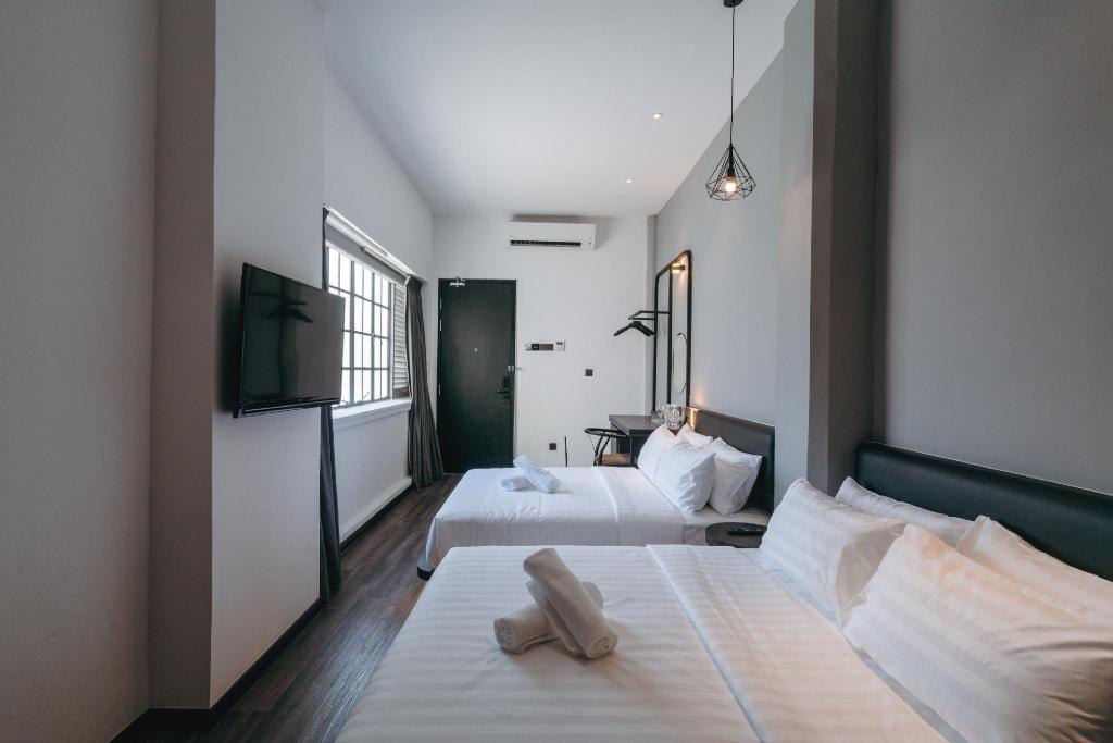 Modern Hotel Georgetown Bagian luar foto