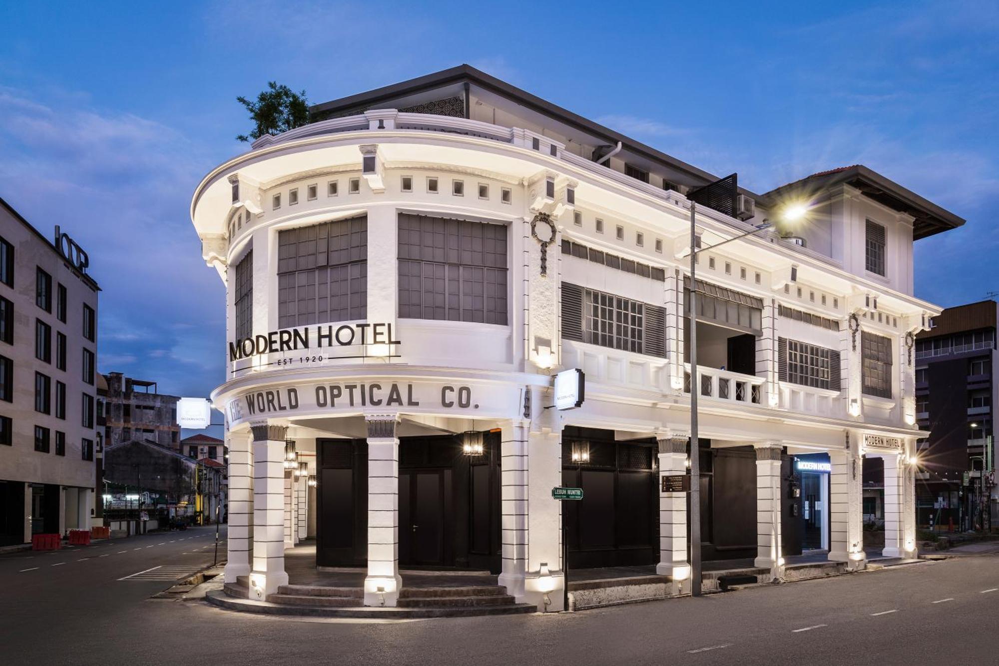 Modern Hotel Georgetown Bagian luar foto