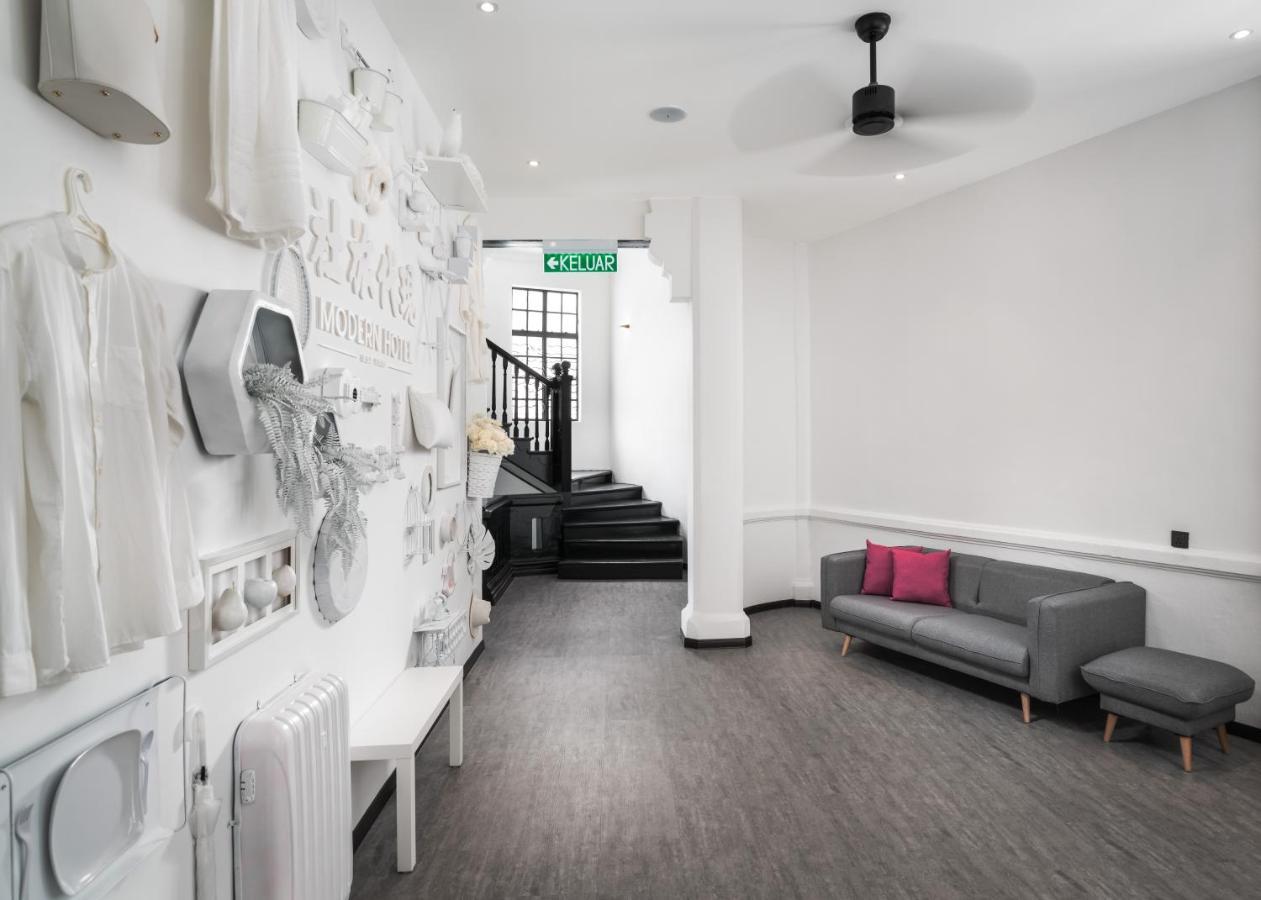 Modern Hotel Georgetown Bagian luar foto