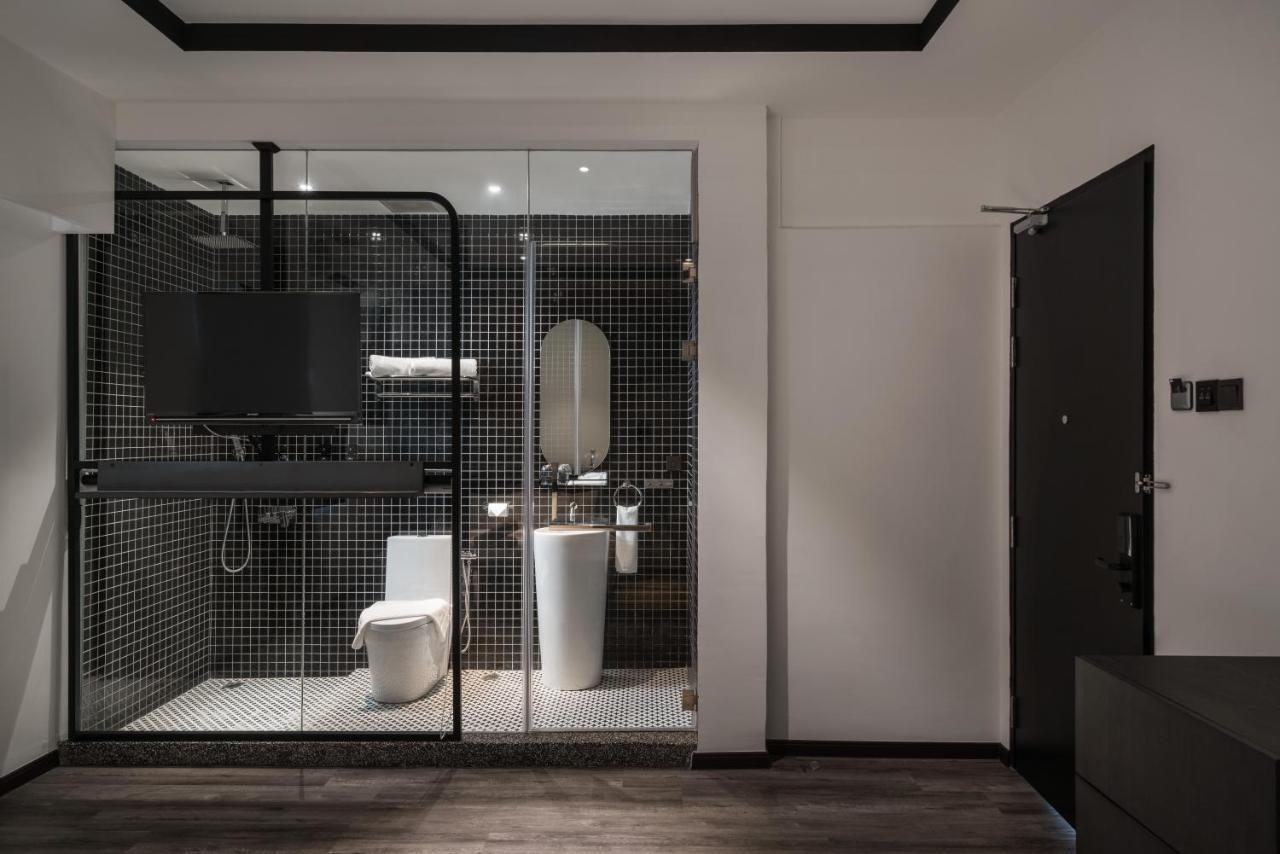 Modern Hotel Georgetown Bagian luar foto